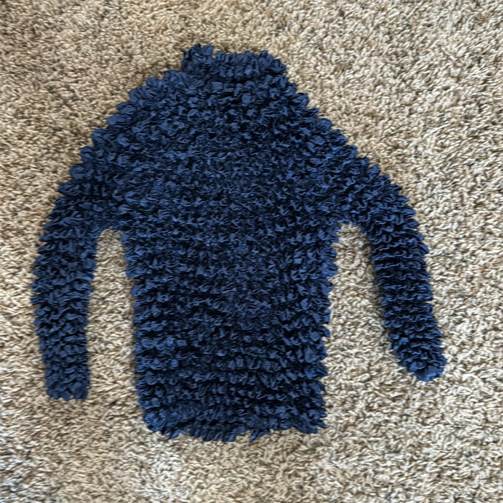 Scrunchy Blue Button Down - image 6